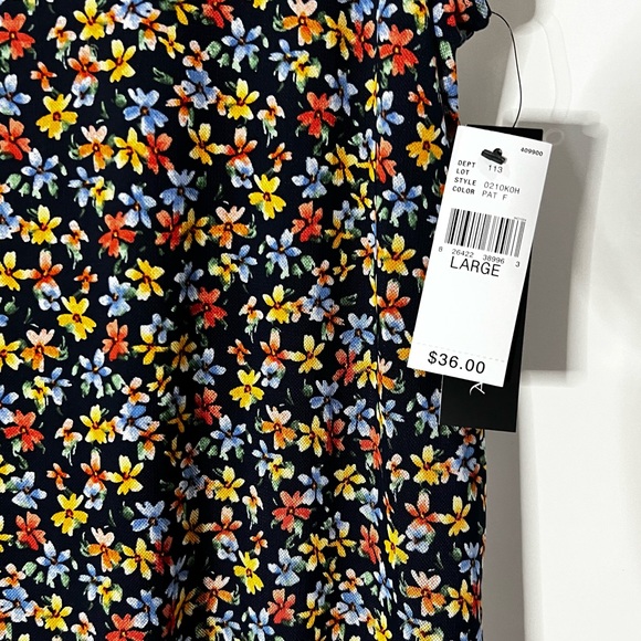 AB STUDIO TOPS FLORAL SLEEVELESS - Picture 4 of 13